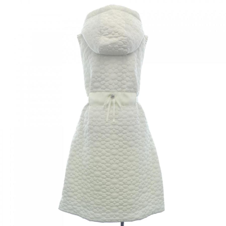 スーパービューティー　ベスト　　未使用 スーパービューティー ベスト 2023年春夏入荷 段ボールニット