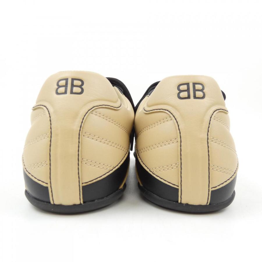 バレンシアガ BALENCIAGA スニーカー : KOMEHYO ONLINESTORE Yahoo!店