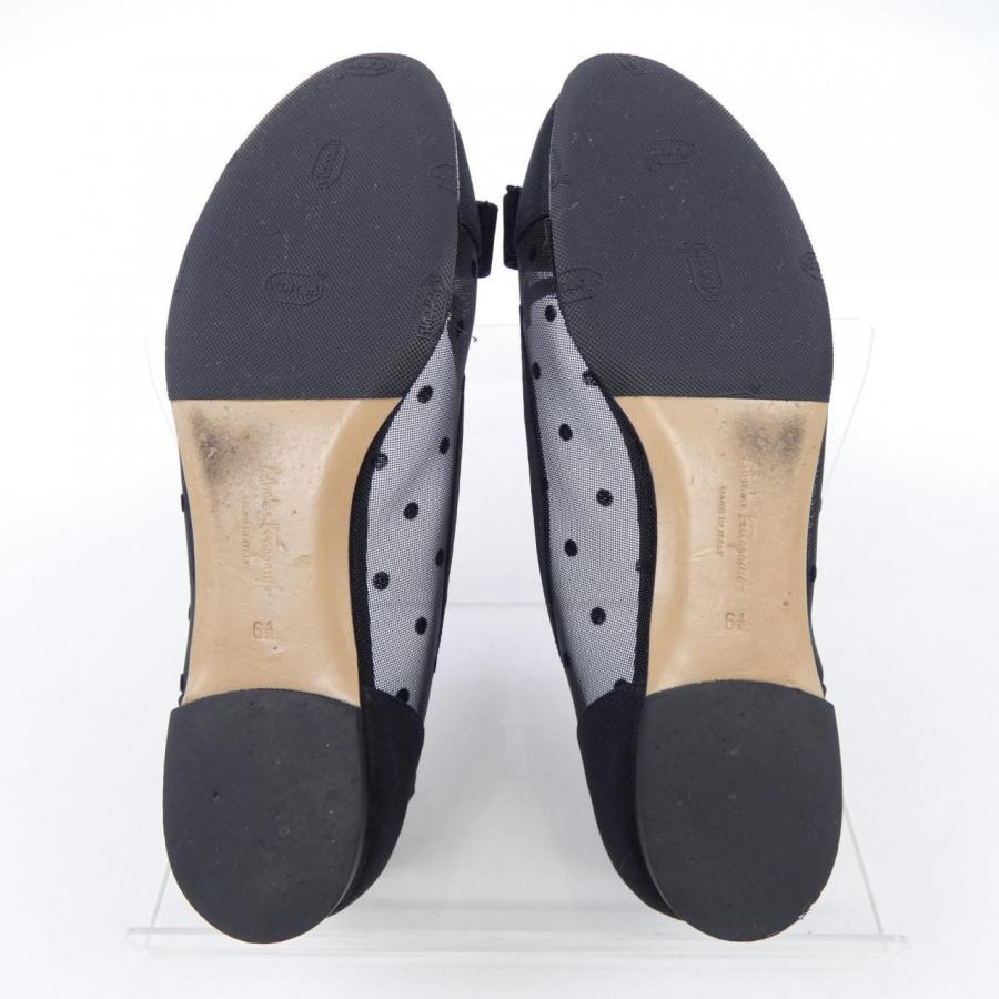 サルヴァトーレフェラガモ SALVATORE FERRAGAMO フラットシューズ