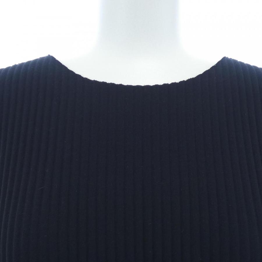 ミーイッセイミヤケ me ISSEY MIYAKE MI24KK206 トップス : KOMEHYO