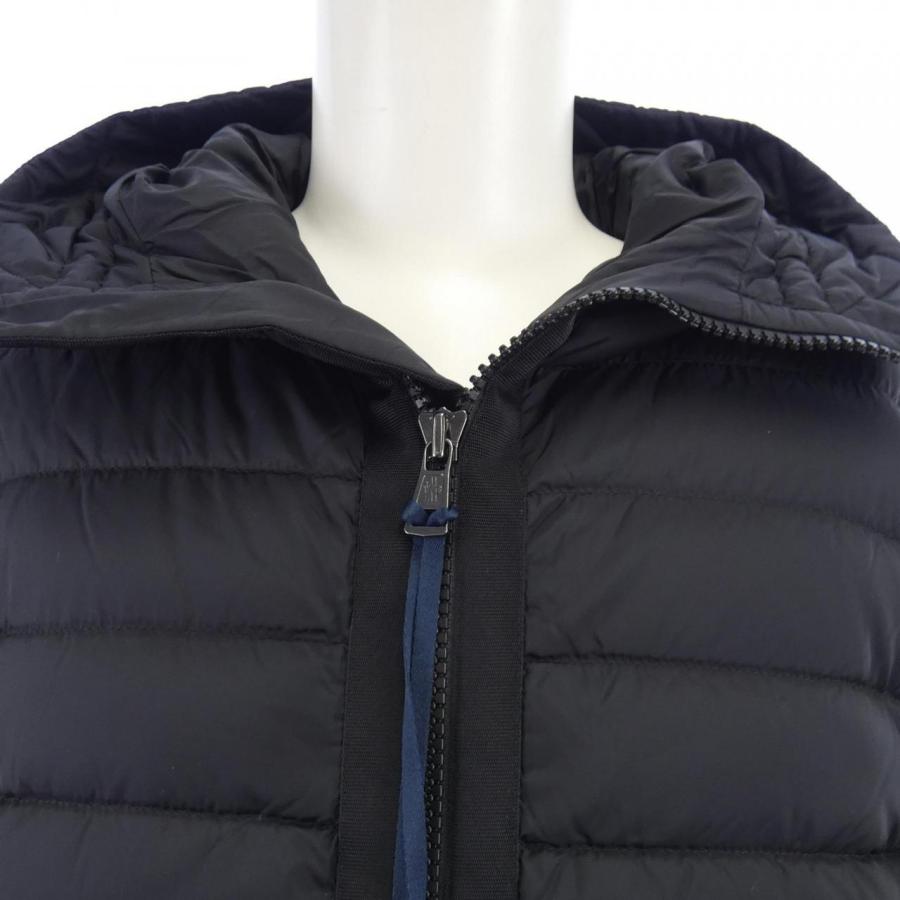 【新品】モンクレール MONCLER K20919B50800 ダウンジャケットの画像
