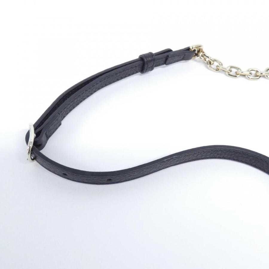 【新品】グッチ GG ENBLEM 818705 AAEEM チェーンウォレットの画像