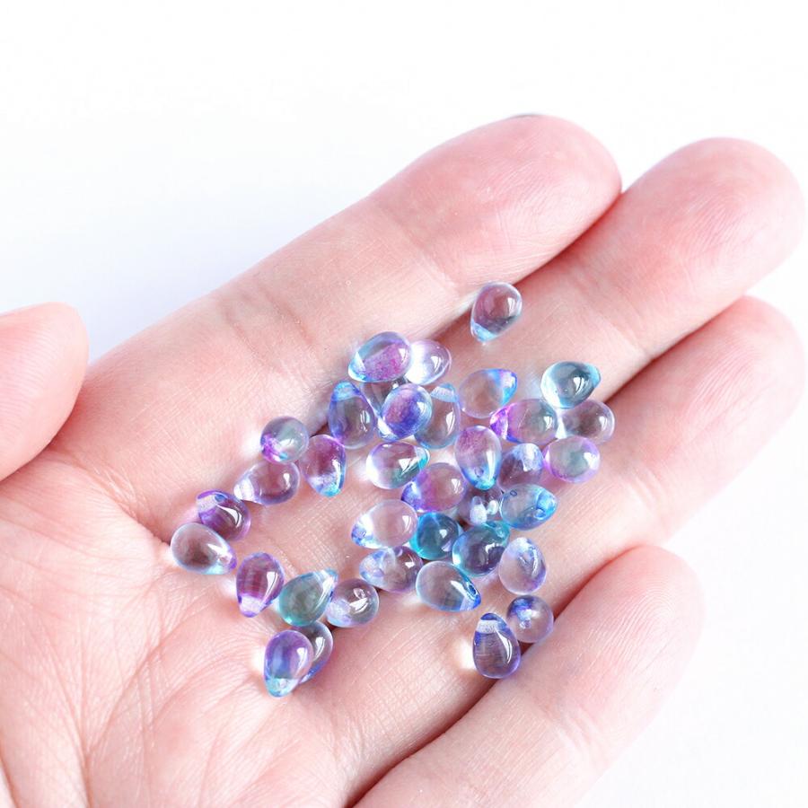 No.181 チェコビーズ ピンクのグラデーションピアス ハンドメイド グラデーション ガラスビーズ〈紫陽花〉イヤリング/ピアス 【紫