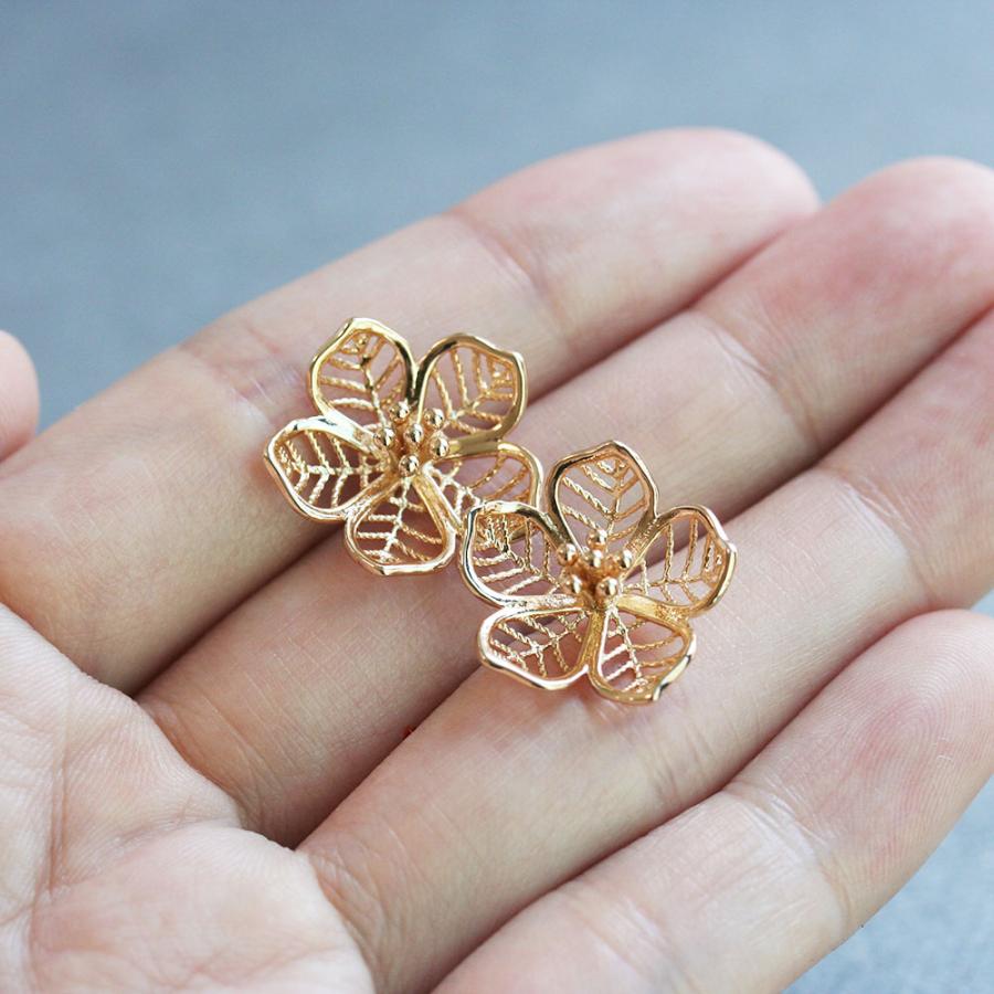 立体透かしフラワー 5花弁 ゴールド 2個 アクセサリーパーツ 花
