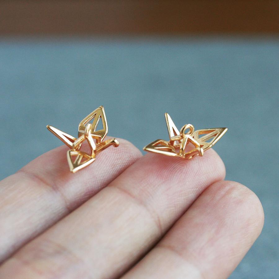 折り鶴チャーム ゴールド 4個 つる ツル 折鶴 ハンドメイド メタル