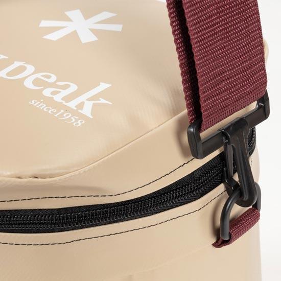 スノーピーク ソフトクーラー11 FP-111R 小型クーラー 縦型 ショルダーベルト 軽量断熱材 超音波溶着 アルミコーティングエアシェル内層材 フロストパック | snow peak | 01