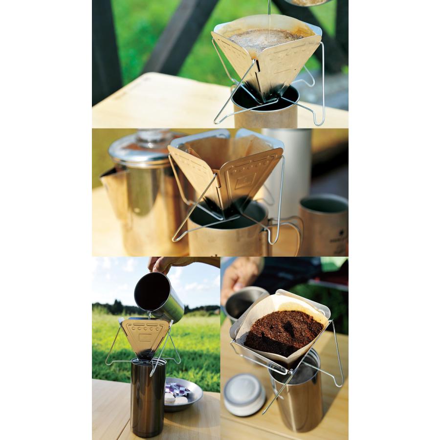 cafe専用 Z/X COFFEEではオリジナルグッズやコーヒー豆、抽出器具の販売も