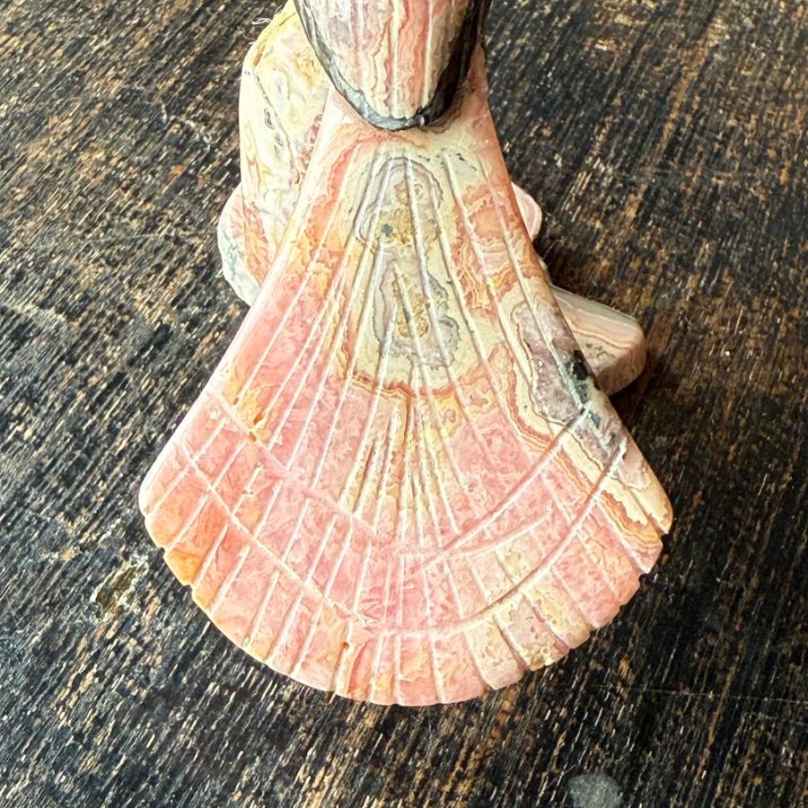 インカローズ 天然石 パワーストーン ロードクロサイト 原石 彫刻 鳥 置物 送料無料 インテリア 人気 誕生石 7月 かわいい ギフト プレゼント 554 |  | 06