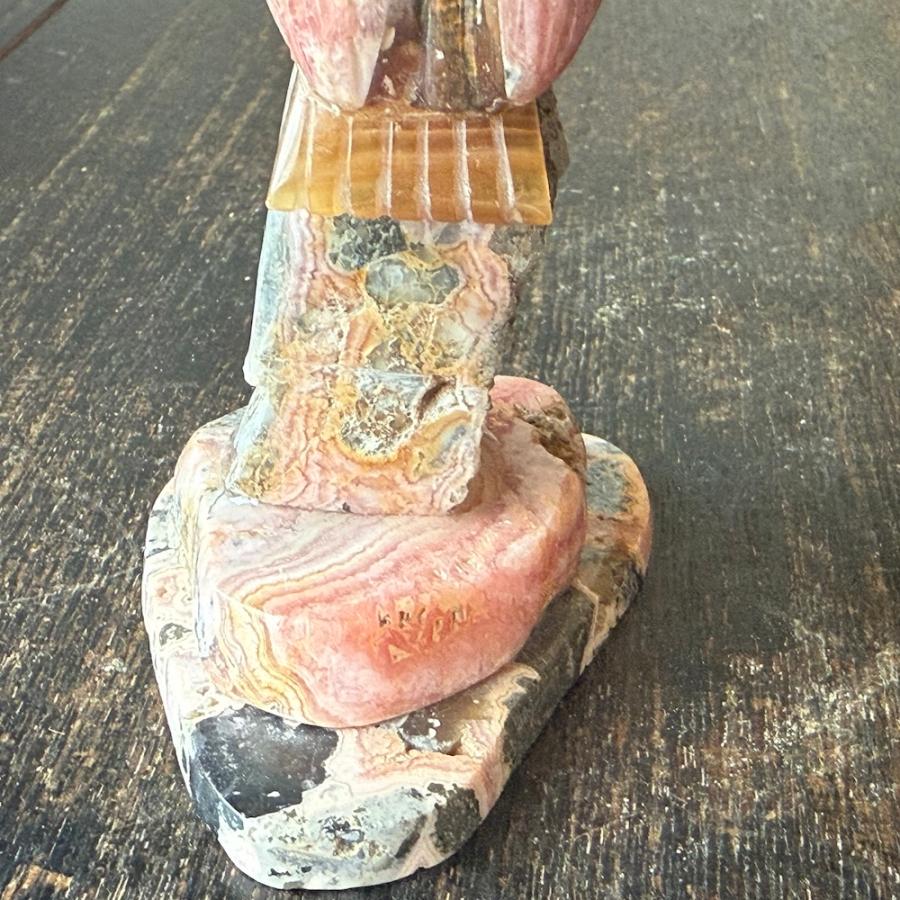 インカローズ 天然石 パワーストーン ロードクロサイト 原石 彫刻 鳥 置物 送料無料 インテリア 人気 誕生石 7月 かわいい ギフト プレゼント 567 |  | 08