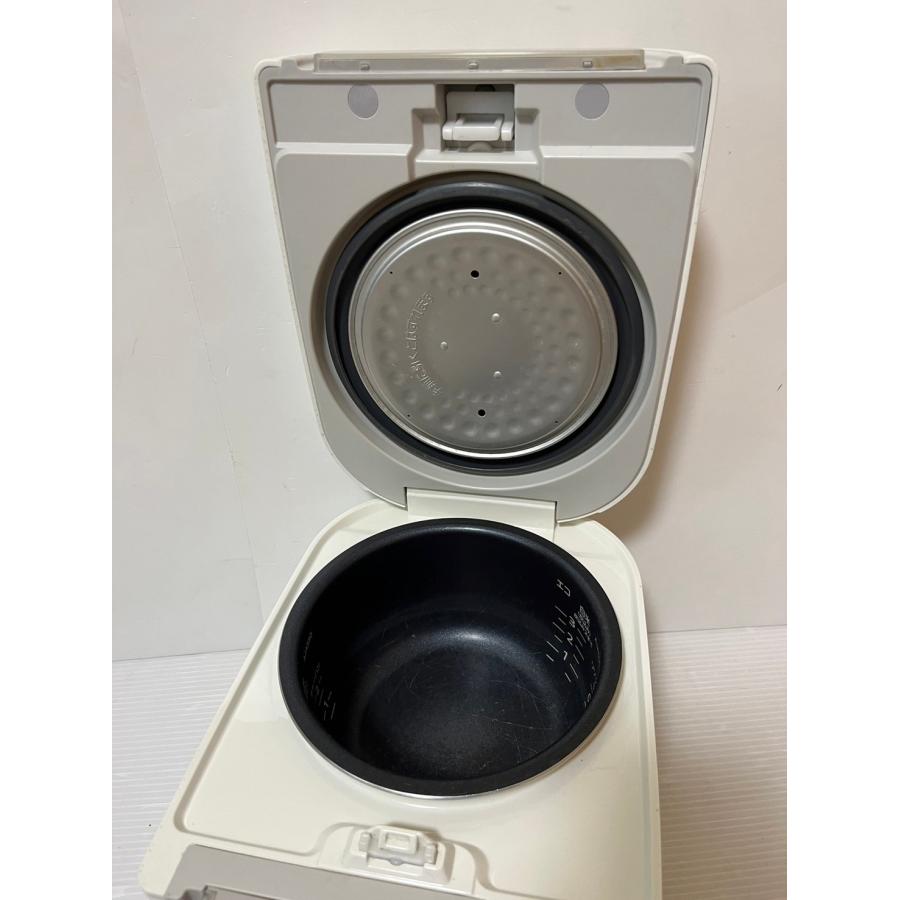 中古 タイガー魔法瓶(TIGER) 炊飯器 3合 マイコン 炊きたて JAJ 中古 タイガー魔法瓶(TIGER) 炊飯器 3合 マイコン 炊きたて JAJ
