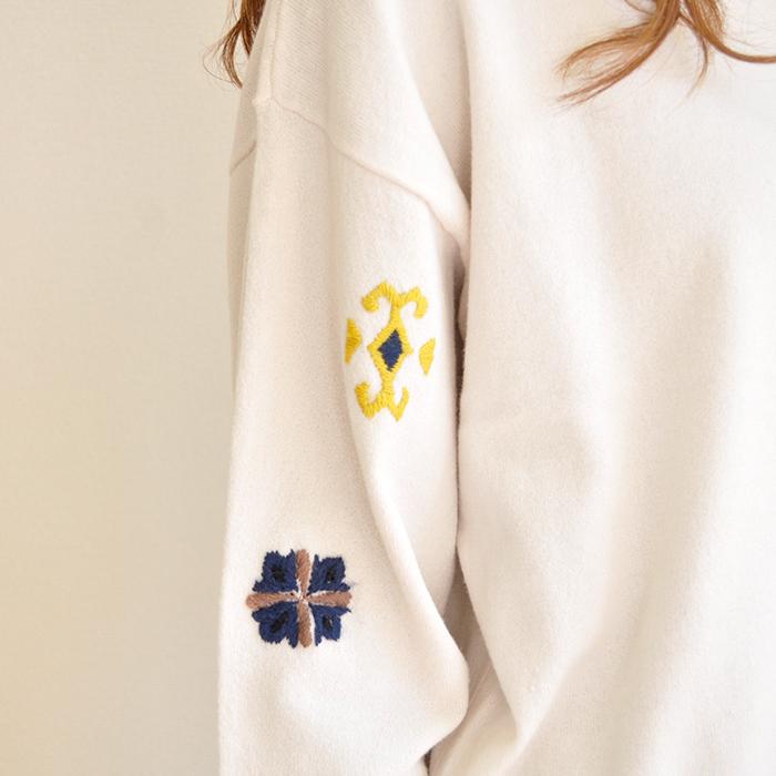 セーター レディース ニット 白 黒 チャコール 刺繍 ハイネック 秋 冬 高級 婦人服 ブランド 40代 50代 60代 おしゃれ 高級 上品 旅行 プレゼント Ko10 ミセスカジュアル専門店 Koran 通販 Yahoo ショッピング