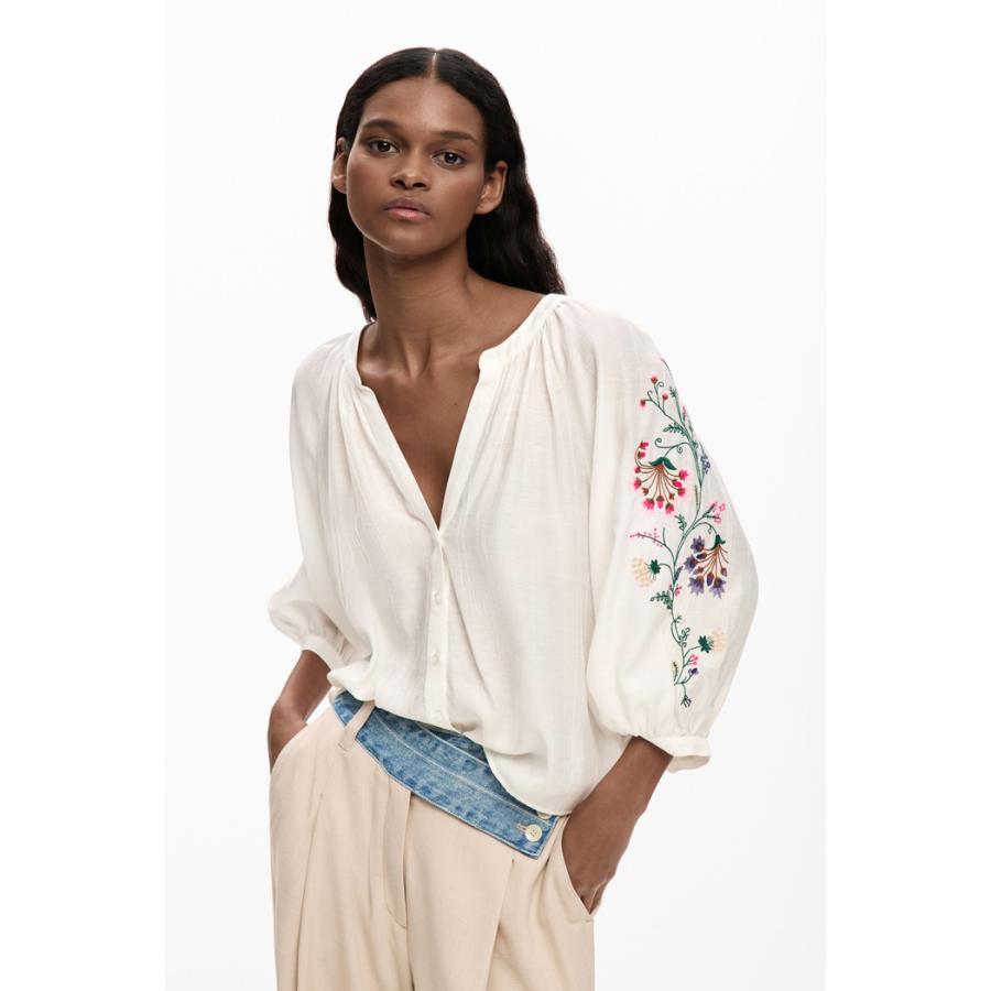 Desigual（デシグアル） 26SWBW13 レディース 刺繍ブラウス 七分袖 花