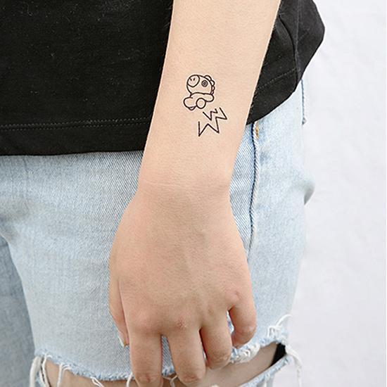 Bt21 タトゥー ステッカー 韓国 シール かわいい 防弾少年団 Bts 公式 Q5 韓国情報広場ヤフー店 通販 Yahoo ショッピング