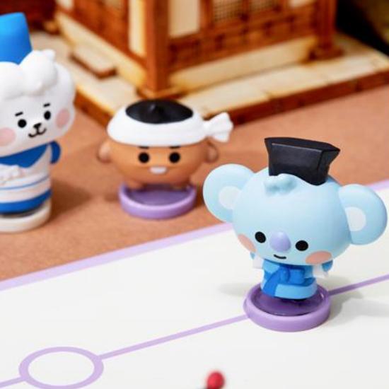BT21 - BT21フィギュア 韓服(韓国伝統衣装バージョン)付き  ユンノリ ボードゲーム BT21 - BT21フィギュア 韓服(韓国伝統衣装バージョン)付き