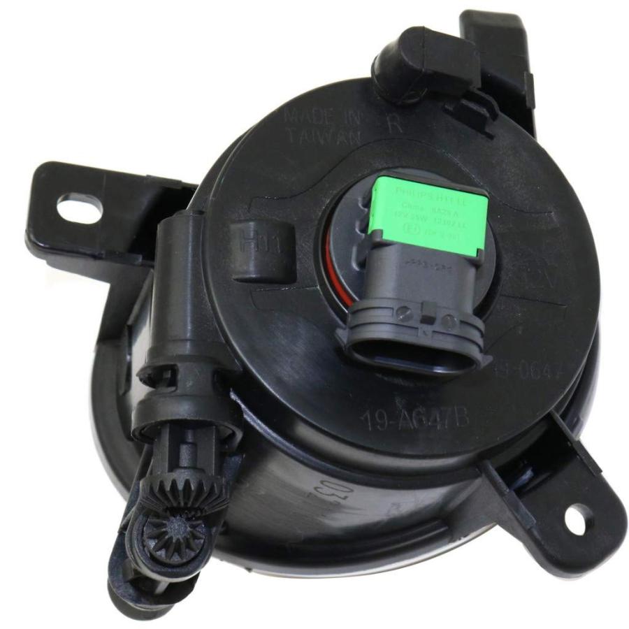 【並行輸入品】CarLights360: For 2009 2010 2011 Audi S6 Fog Light Assembly Drivの画像