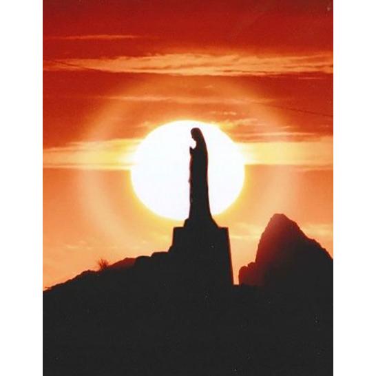 【すぐに使える10％OFFクーポン】開運フォト 秋元 隆良『夕陽にマリア像』の画像