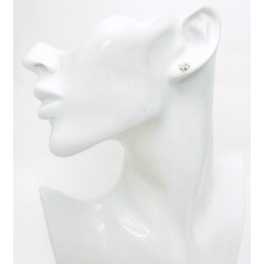 天然ダイヤモンド0.02ct 花 フラワーデザイン ピアス 18金ホワイト製