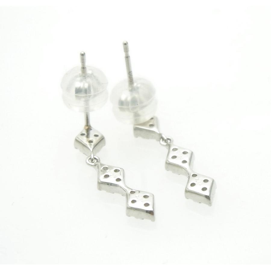 天然ダイヤモンド 合計0.30ct プラチナ製 ゆらゆら動くぶら下がり 