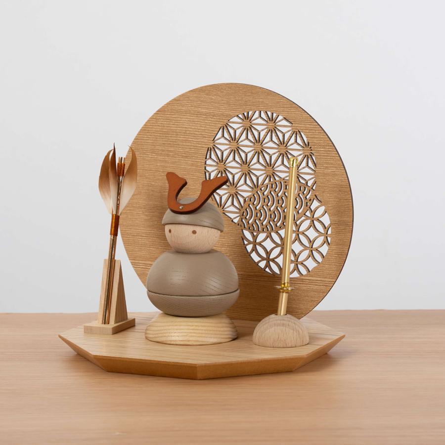 五月人形 コンパクト おしゃれ 兜 かわいい シンプル てづくり 木製 国産 天然木 モダン 5月人形 平飾り 鎧飾り ことの木製鎧 0519 |  | 01