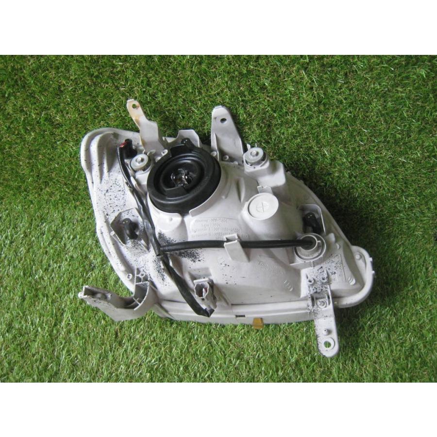 値下げしました!　ダイハツ　ミラ　L250S　新品　ヘッドライト　ユニット　助手席側　 ダイハツ 純正 ミラ 《 L250S 》 右ヘッドライト 81110-B2250 P11600