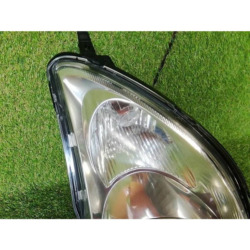 スズキ☆スイフト ZC11S 純正 ハロゲン 右ヘッドライト 4432 : 株式