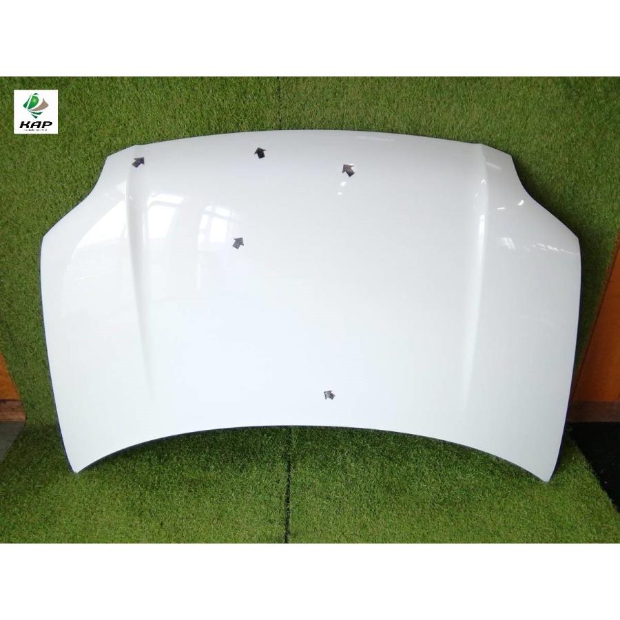 うさみみボンネット White Rabbitのうさみみボンネット 黒×オフ白 - メルカリ