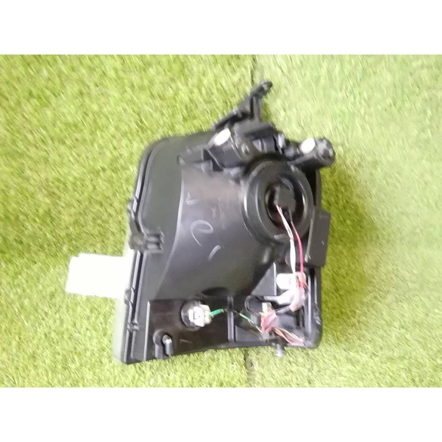 スズキ☆エブリィ DA64V 純正 右ヘッドライト HCR504 : 株式会社