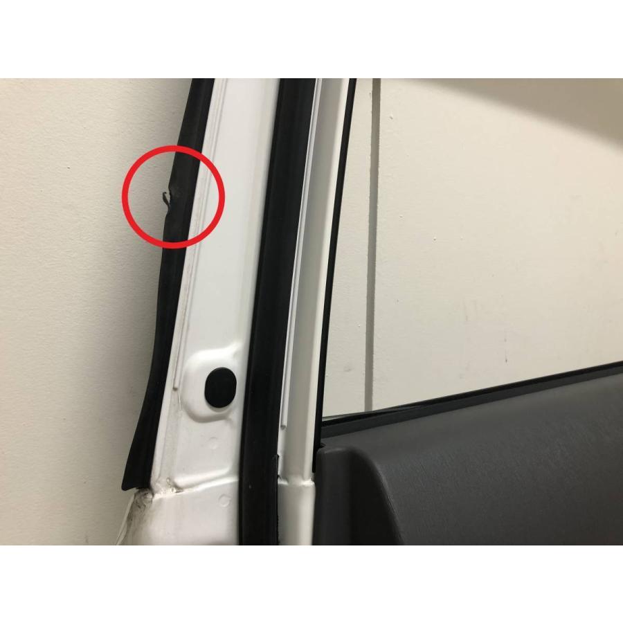 トヨタ☆プリウス ZVW30 純正 右リアドア ホワイト 【個人宅配送不可