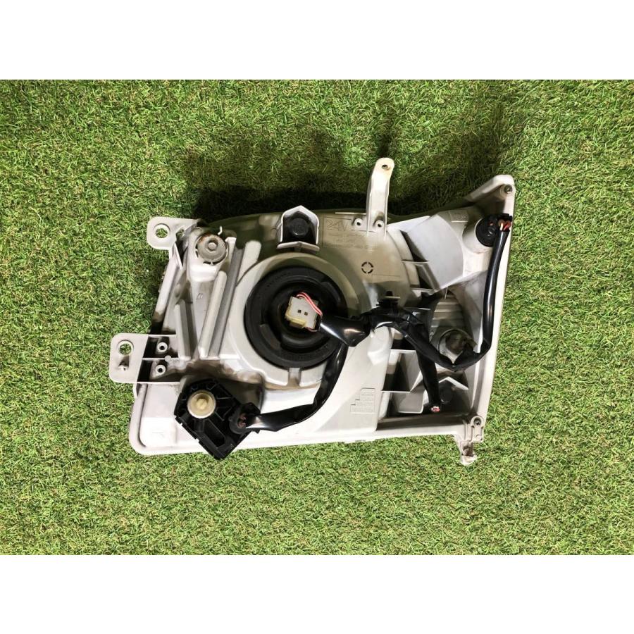 ダイハツ☆ハイゼットカーゴ S320V 右ヘッドライト KOITO 100-51771