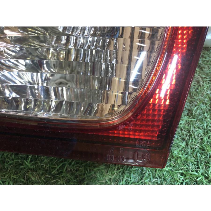 日産☆ブルーバードシルフィ QG10 純正 右テールライト ICHIKOH