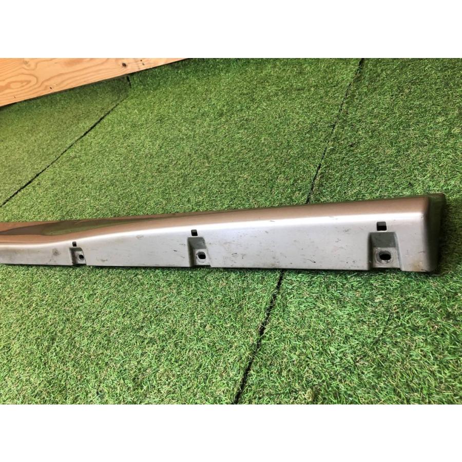 スズキ☆エブリィ DA62W 右サイドステップ クールベージュメタリック