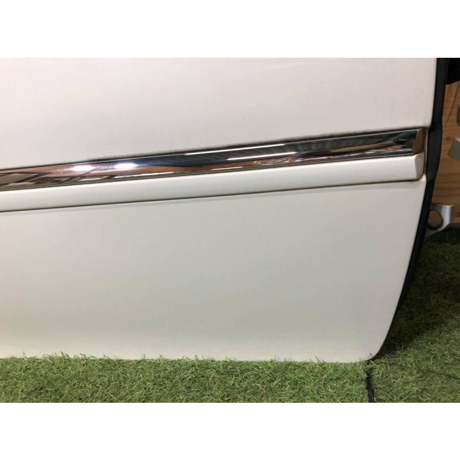 トヨタ☆クラウン マジェスタ UZS186 右フロントドア ホワイトパール