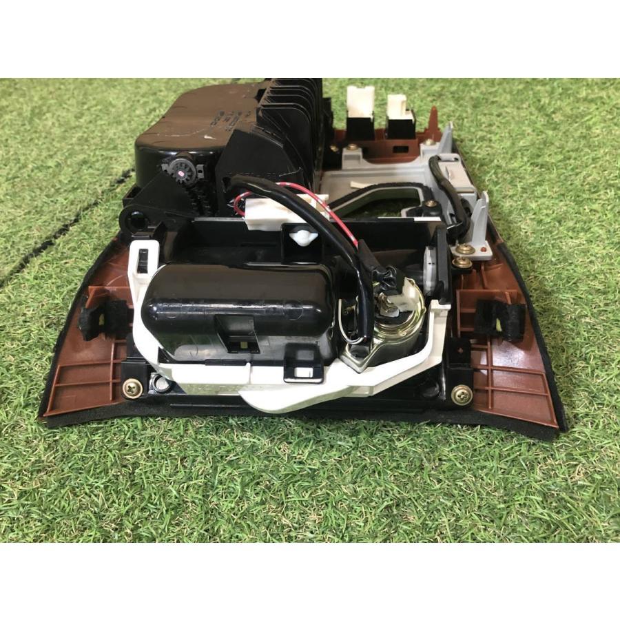 URS206クラウンマジェスタ　オーディオセンターパネル　木目 18 クラウンマジェスタ ウッドセンターパネル