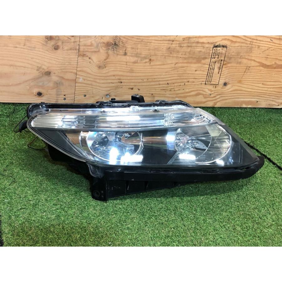 ホンダ☆エアウェイブ GJ1 純正 HID 右ヘッドライト KOITO 100-22592