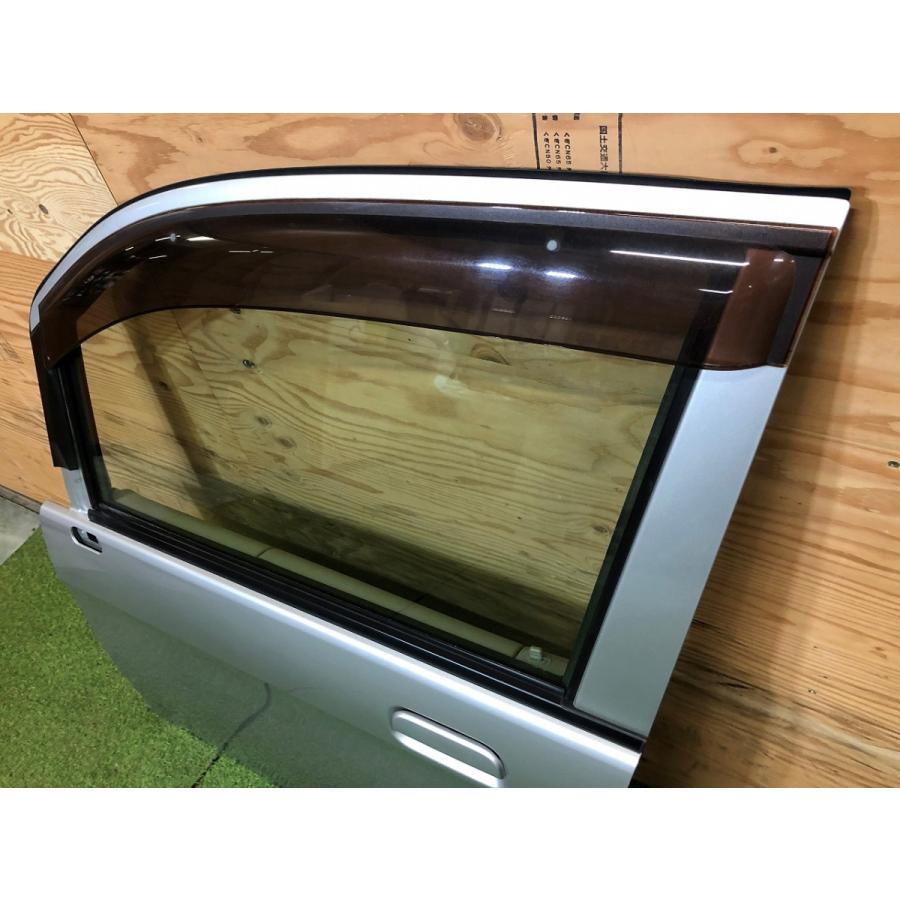 スバル☆ステラ RN1 左フロントドア スターリングシルバーメタリック