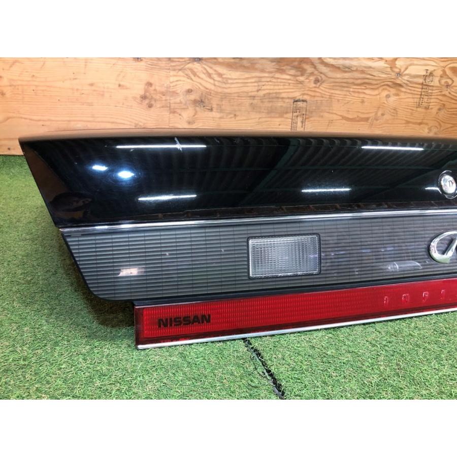 日産☆インフィニティ Q45 G50 後期 トランク ガーニッシュ付き 【個人