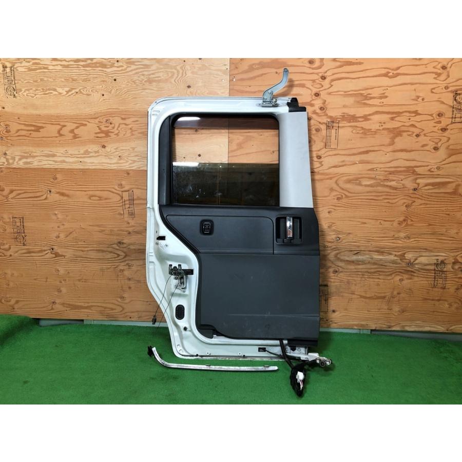 L350S タントカスタム　リア　ドア　後部座席　左ドア タントカスタム X L375S リアゲート バックドア ASSY ※バックカメラ