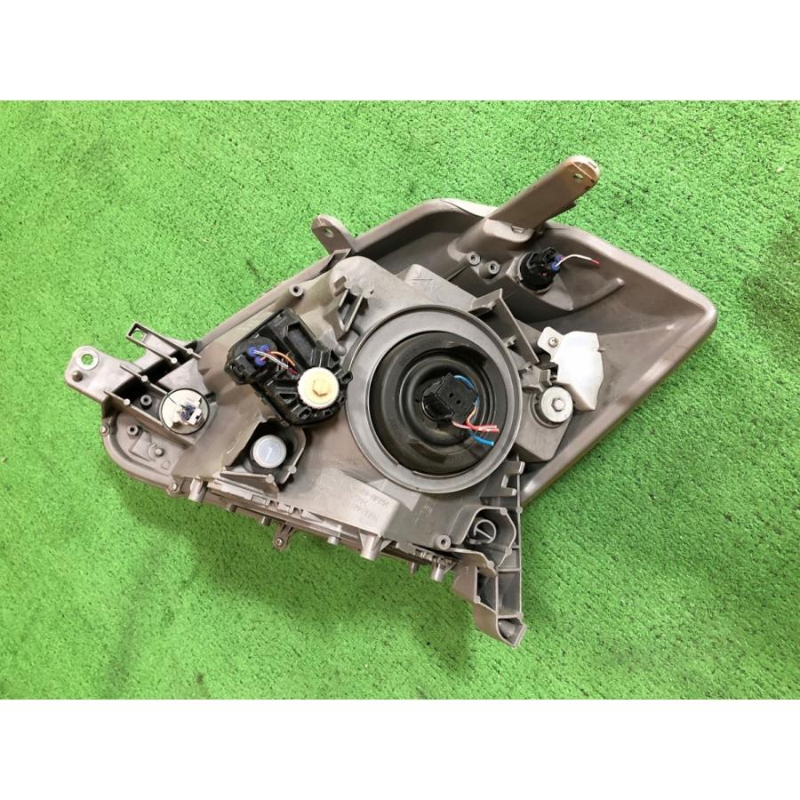 トヨタ☆パッソ KGC10 純正 右ヘッドライト KOITO 100-51762 : 株式