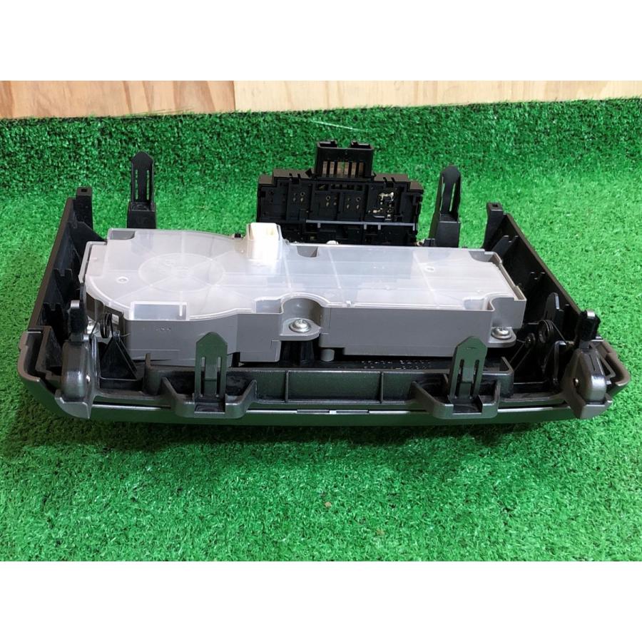 ダイハツ☆ムーヴコンテ カスタムX L575S 純正 エアコンスイッチ