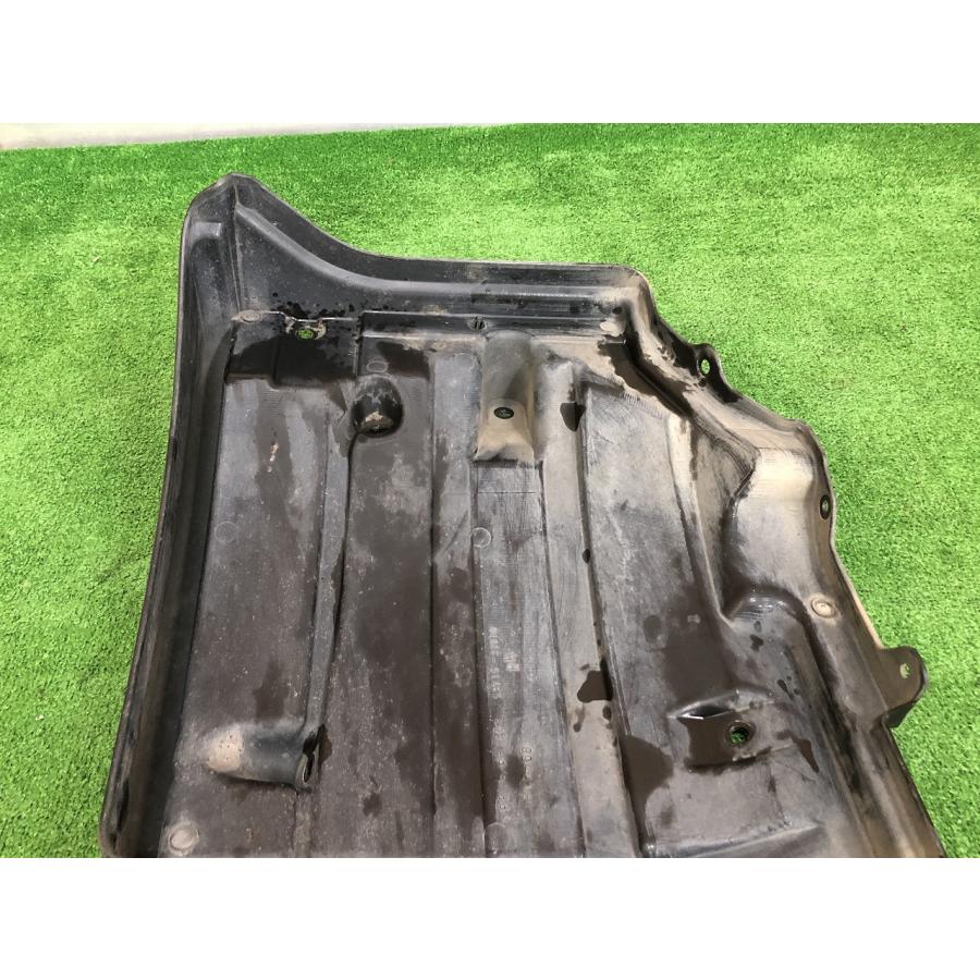 トヨタ☆トヨエース BZU300 標準 右 フロント インナーライナー／泥よ