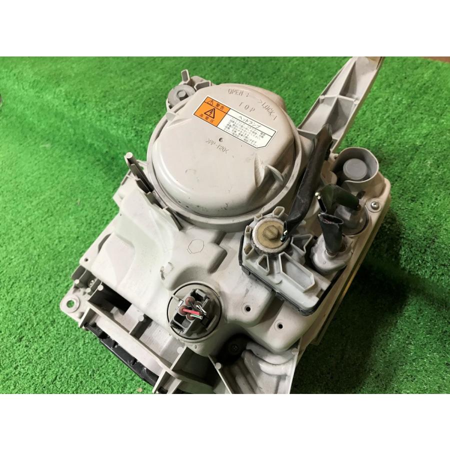 ダイハツ☆ムーヴコンテ カスタム L575S 純正 HID ヘッドライト 右