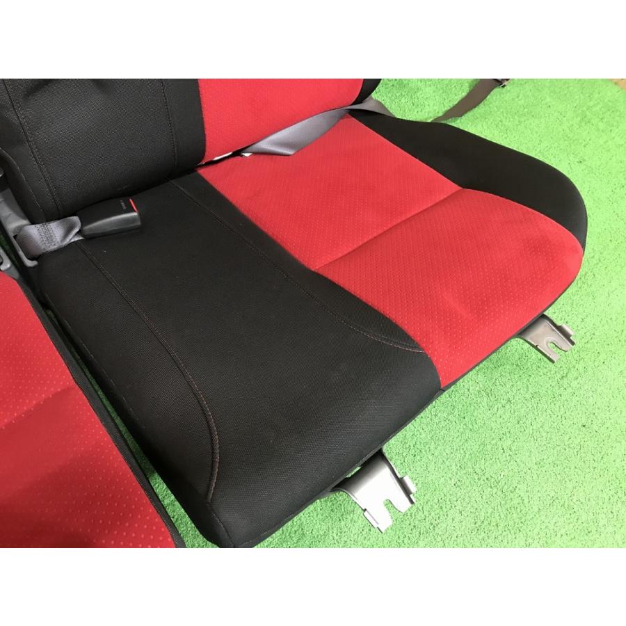 スズキスイスポ　zc31s特別仕様車　リアシート スズキ☆スイフトスポーツ ZC31S RECARO リアシート【個人宅配送不可