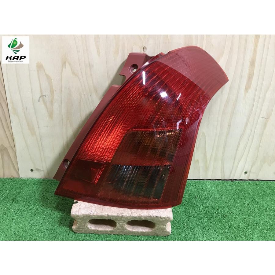 スズキ☆スイフト ZC11S 純正 右テールライト STANLEY P4476R : 株式