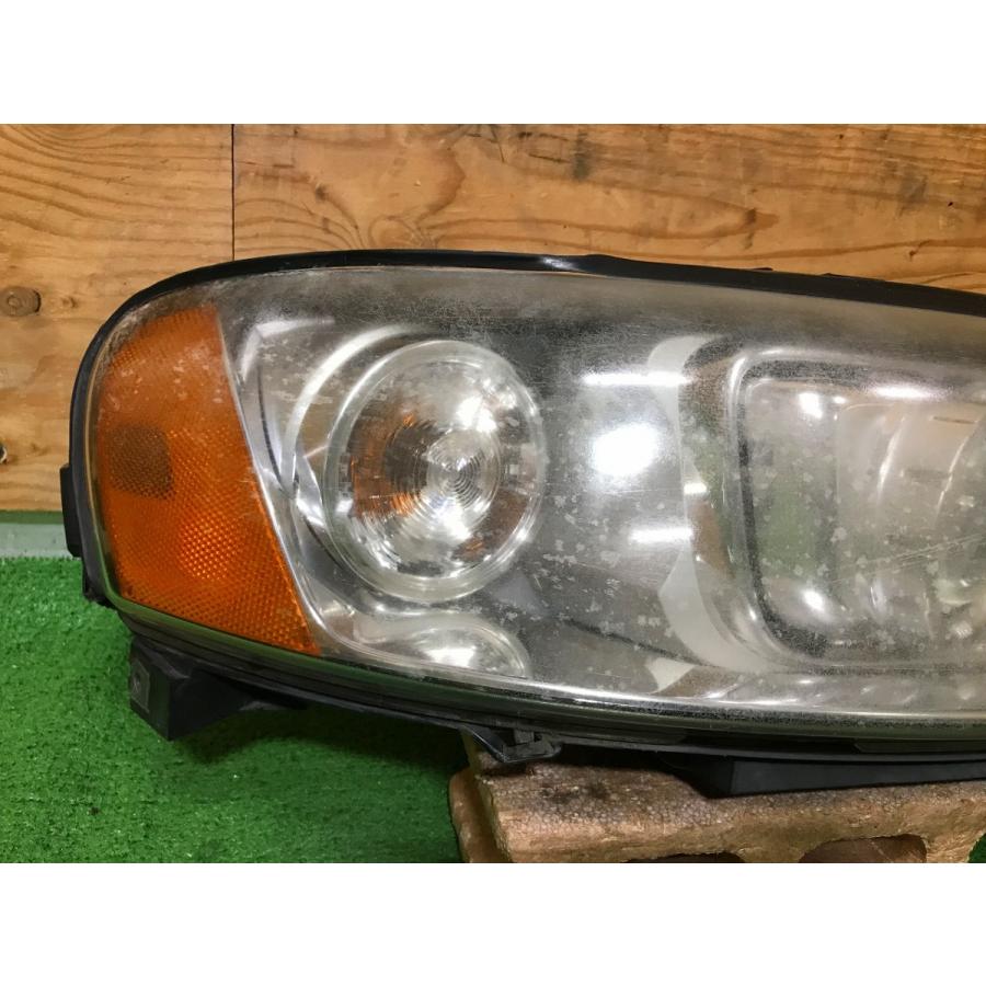 ☆ボルボ XC70☆ CBA-SB5254AWL クロスカントリー 右ヘッドライト