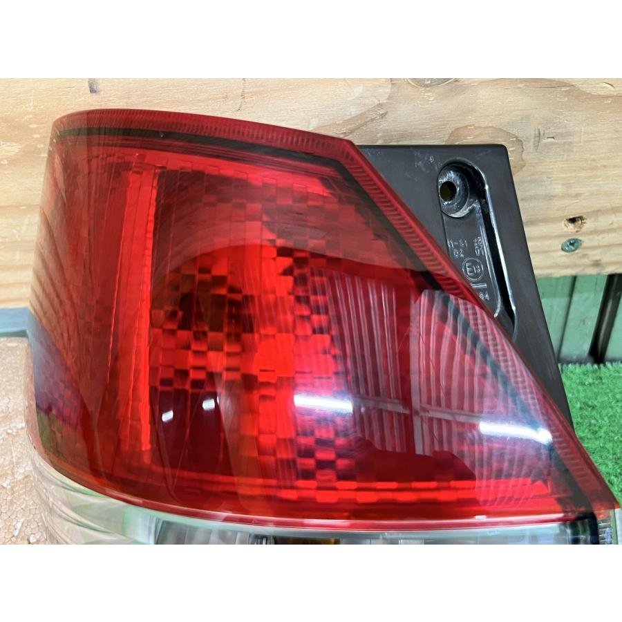 三菱☆デリカD2／スズキ☆ソリオ MB15S 純正 左 テールライト