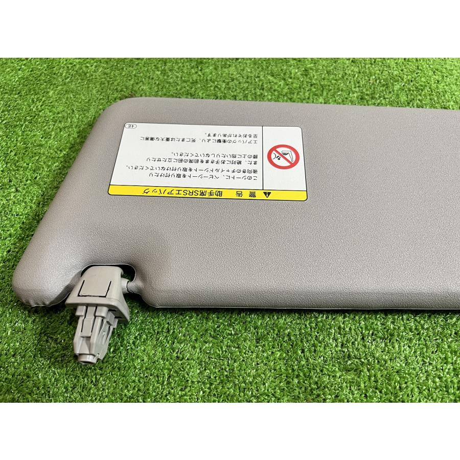空冷vw サンバイザー　左ハンドル助手席用 空冷ビートル】サンバイザー交換（フォルクスワーゲン ビートル