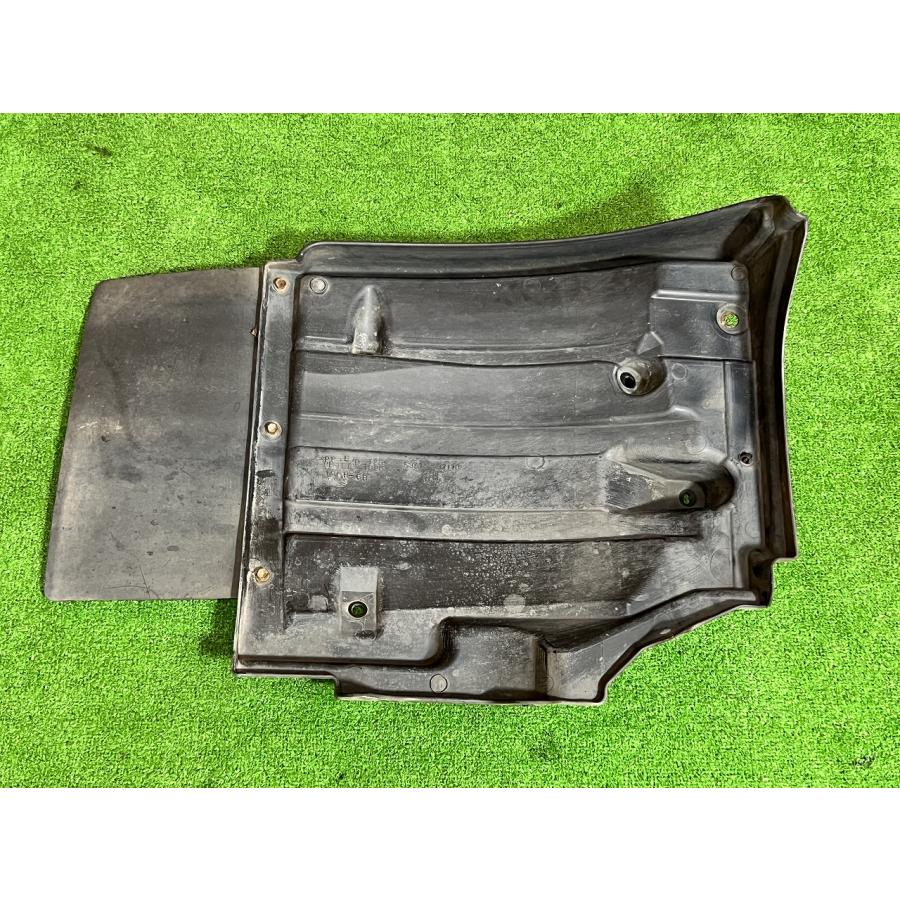 トヨタ☆ダイナ BZU300 標準ボディ 純正 右 フロント インナーライナー