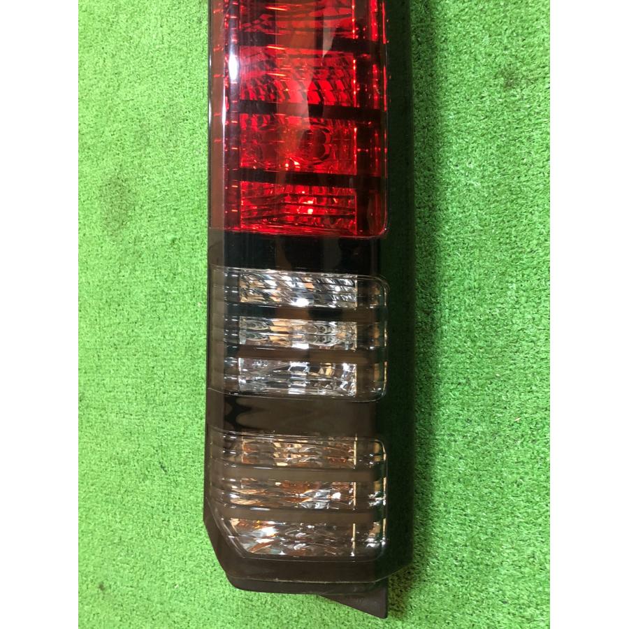 ホンダ☆バモス HM1 純正 右テールライト KOITO 220-22816 : 株式会社