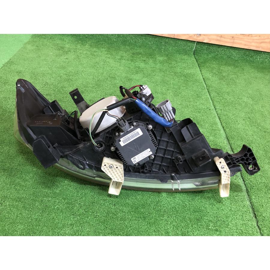日産☆セレナ CNC25 純正 HID 左ヘッドライト KOITO 100-24859