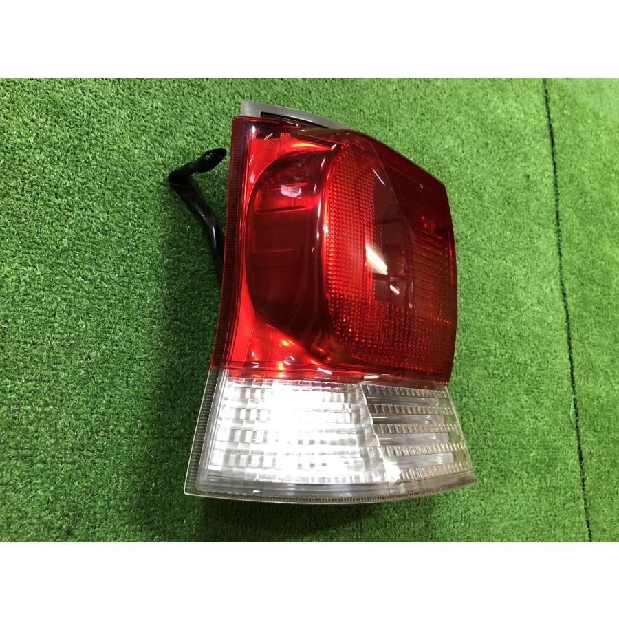 ダイハツ　タント　テールランプ　純正　左 タント 前期(L375S L385S) 純正 イチコー 動作保証 テールランプ